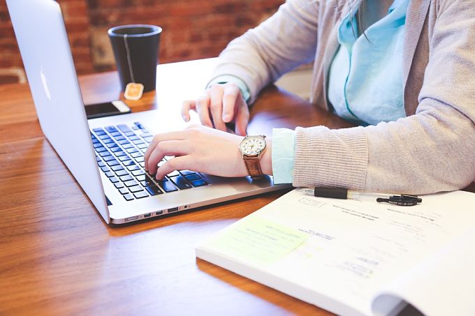 Claves para triunfar en los estudios a distancia  #AdQualisRecomienda
